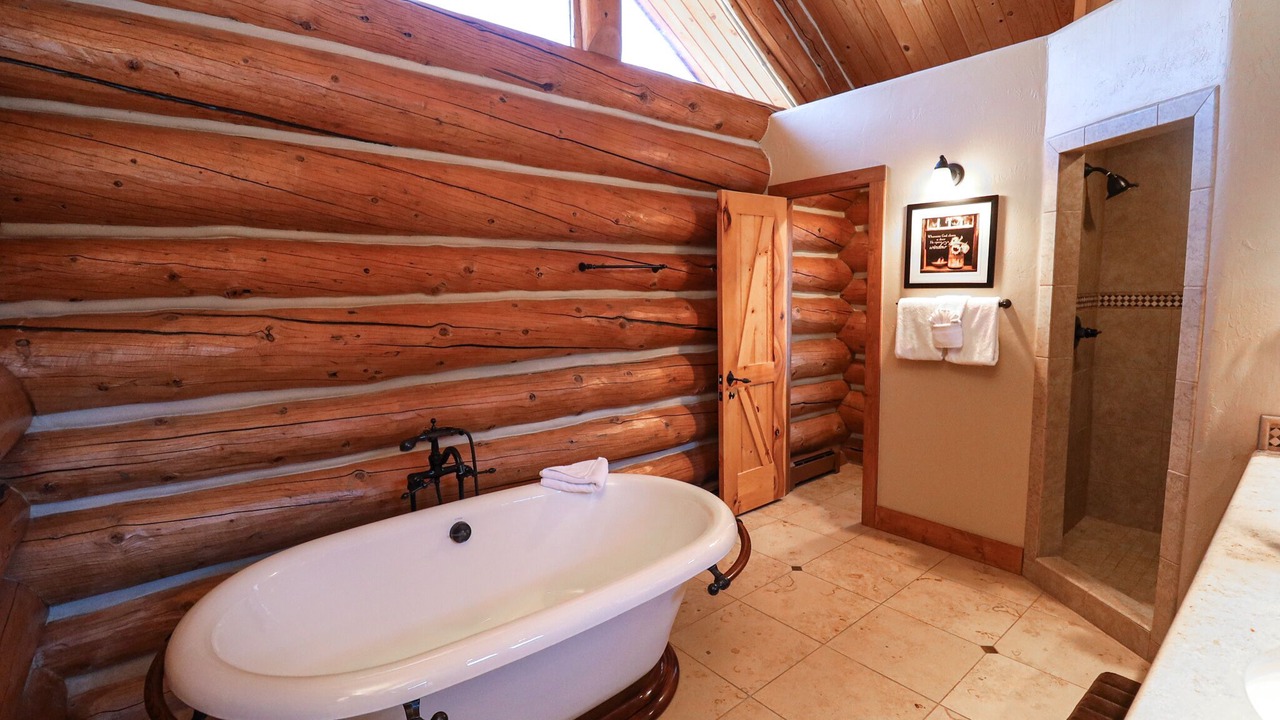 Photo of Bathroom in Grand Lake