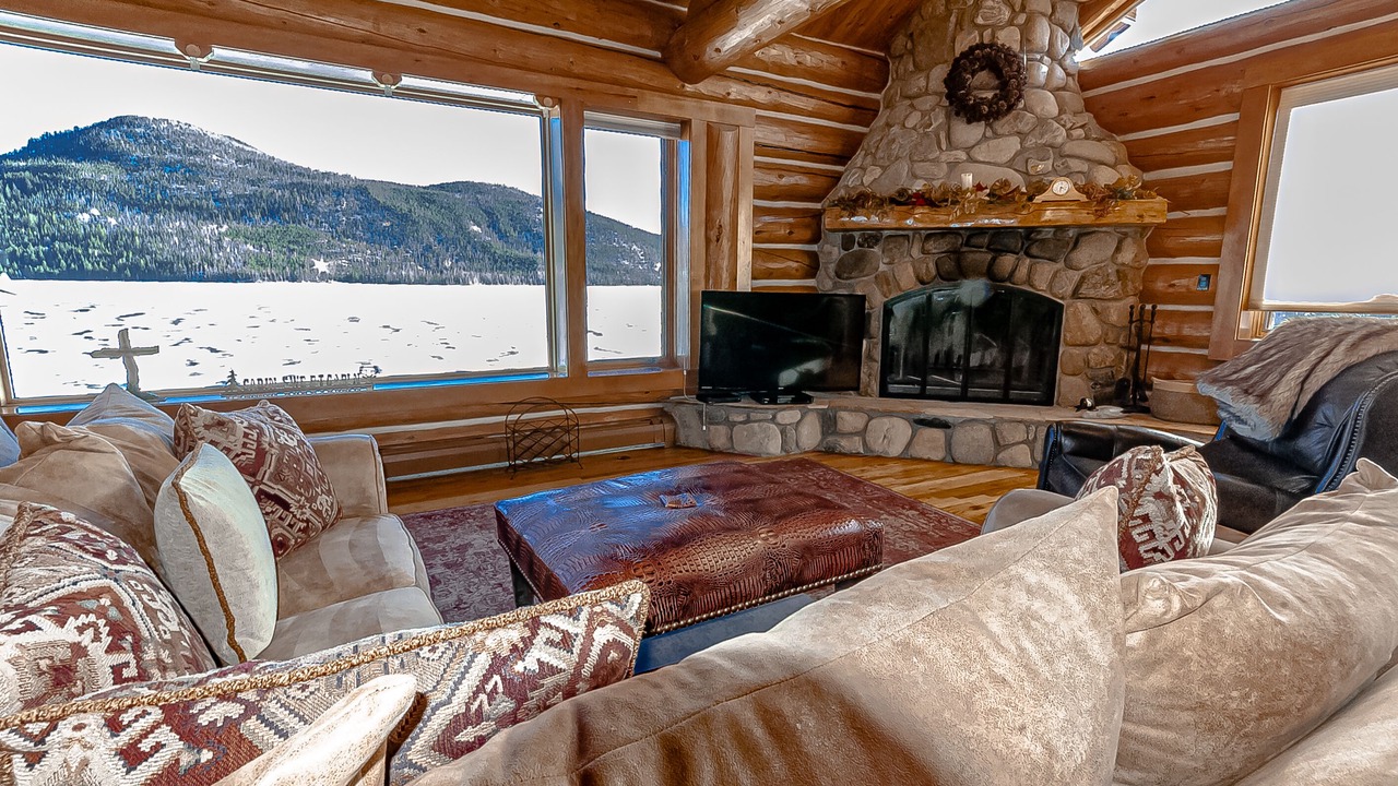 Photo of Livingroom in Grand Lake