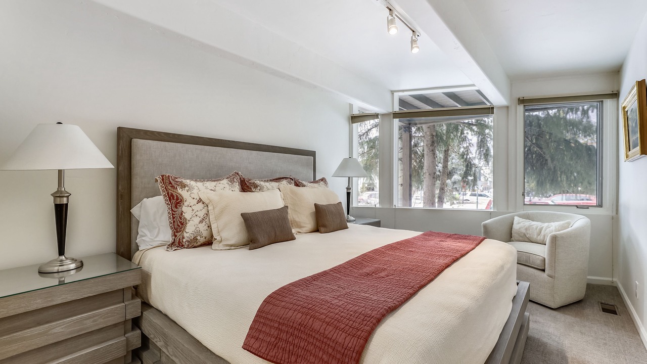 Photo of Bedroom in Aspen
