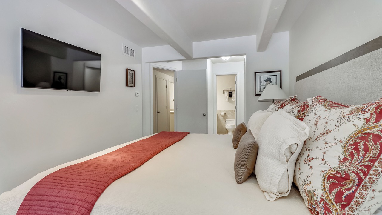 Photo of Bedroom in Aspen