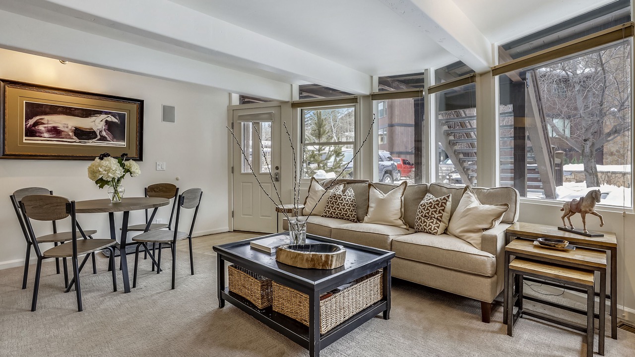 Photo of Livingroom in Aspen