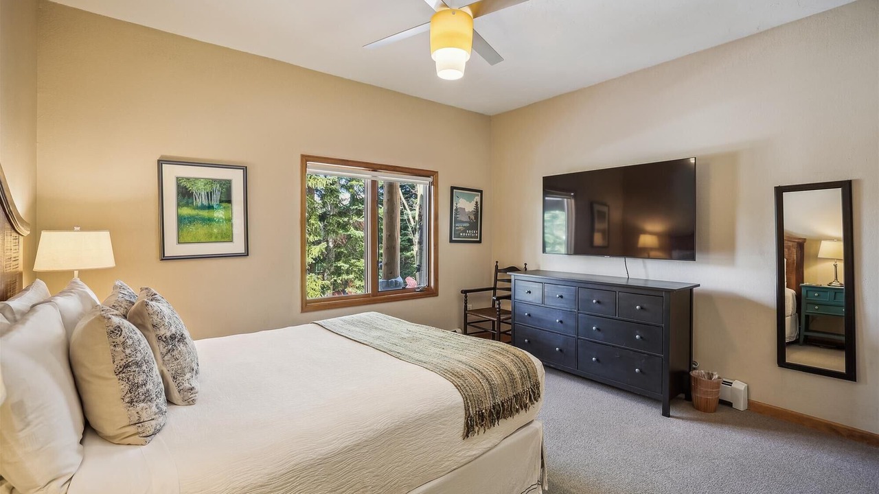 Photo of Bedroom in Baldy Mountain