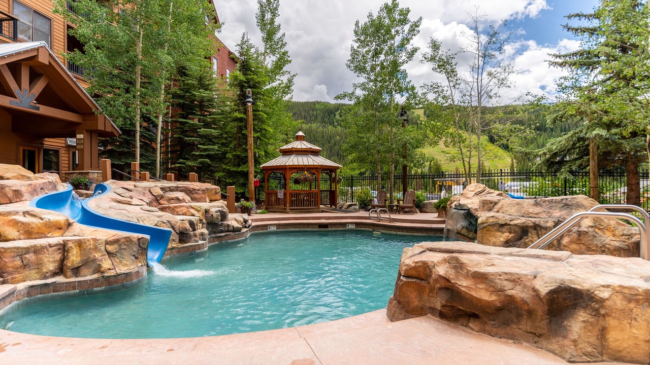 Photo of Outdoor in River Run