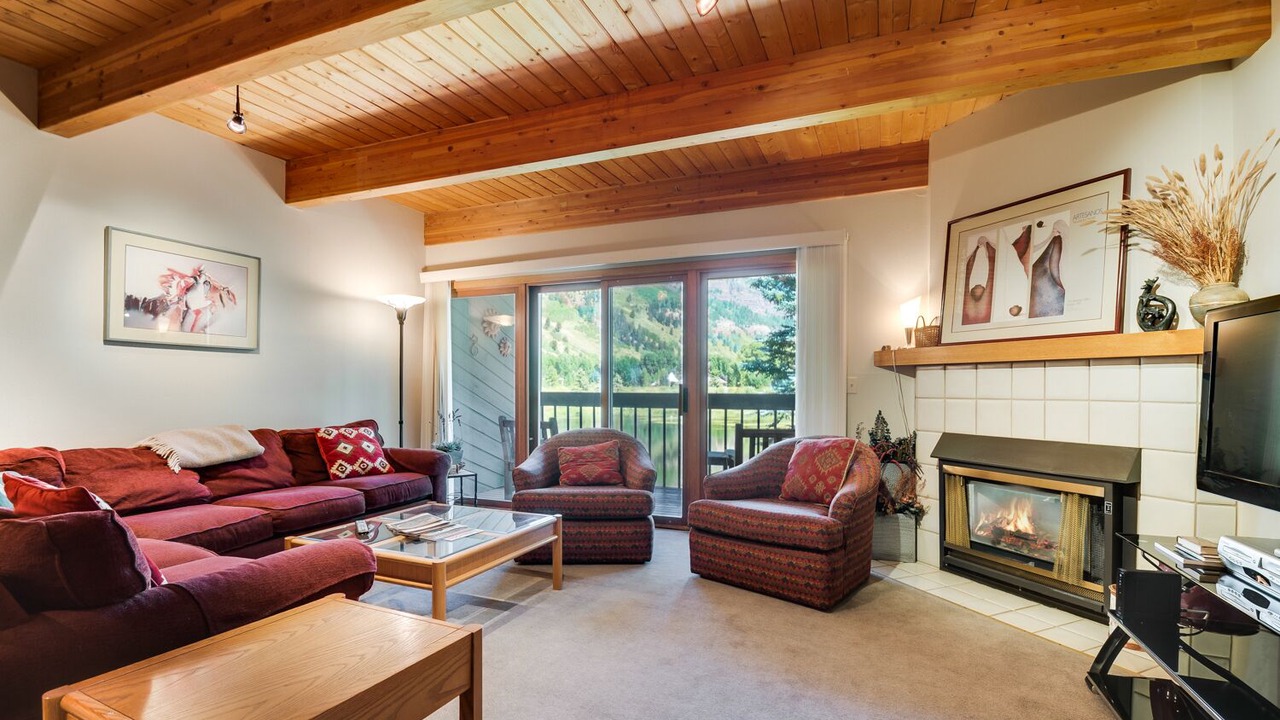 Photo of Livingroom in Telluride
