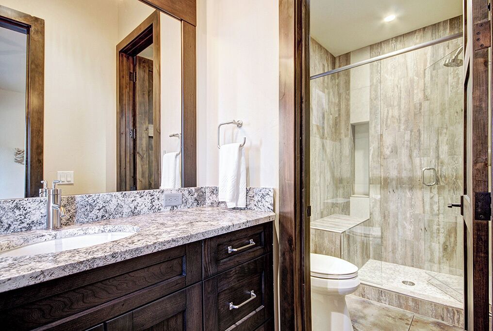 Photo of Bathroom in Warrior's Mark West