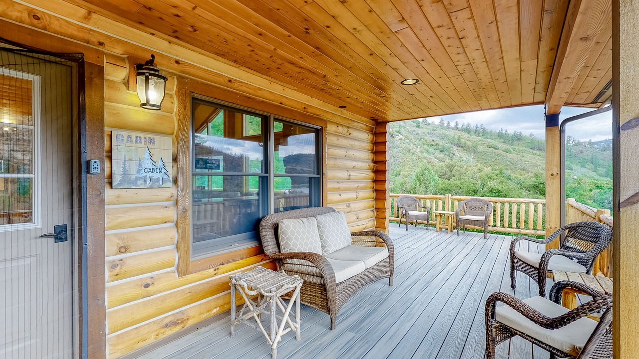Photo of Patio Balcony in Turtle Lake