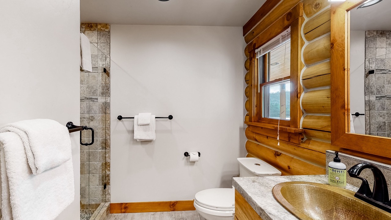 Photo of Bathroom in Turtle Lake