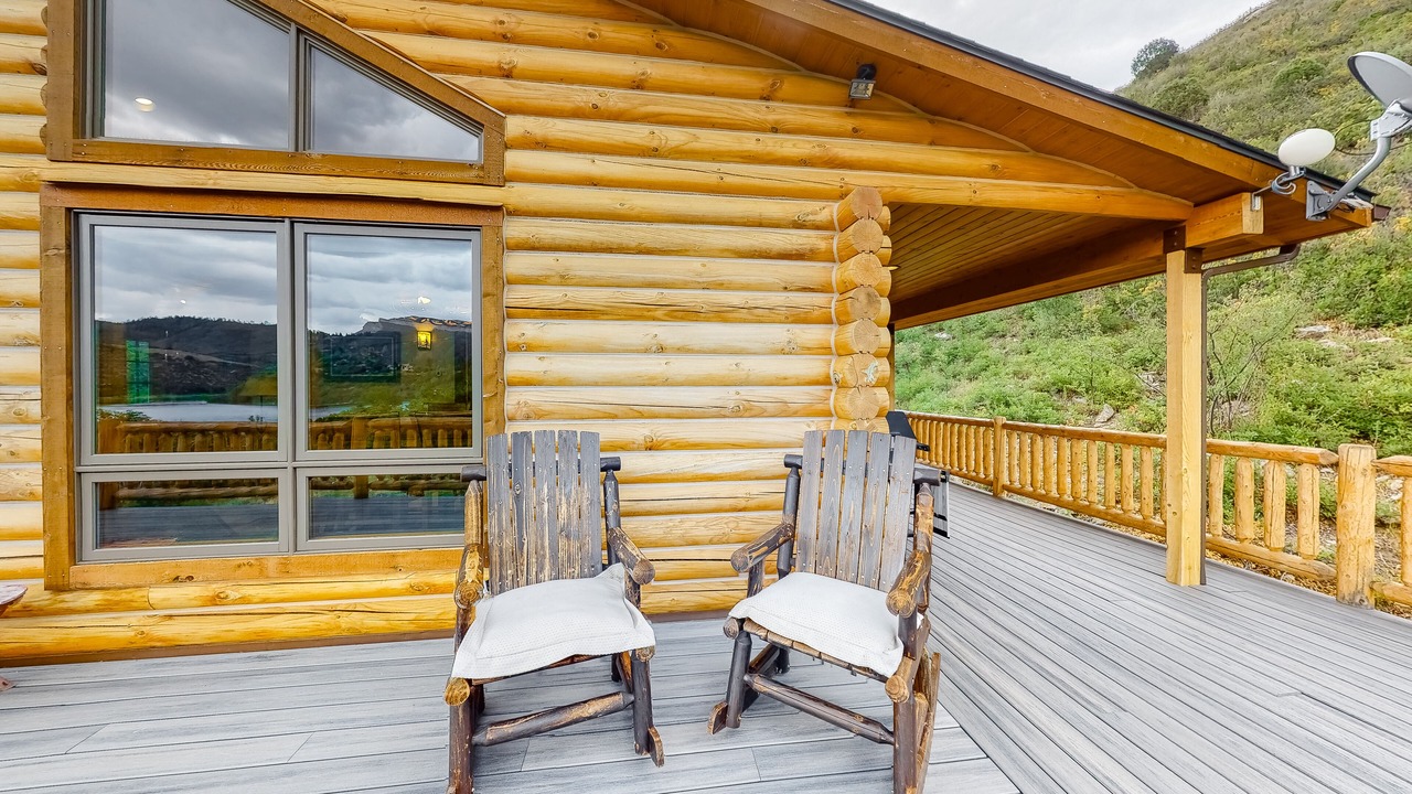 Photo of Patio Balcony in Turtle Lake