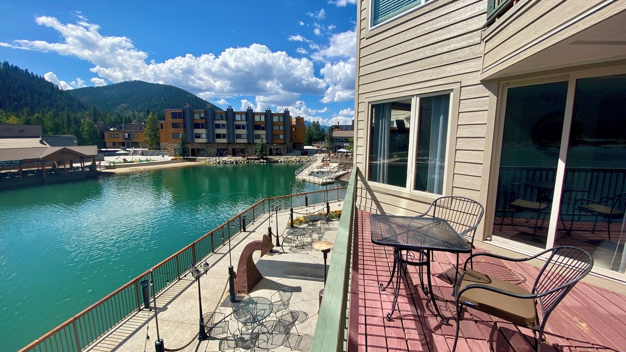 Photo of Patio Balcony in Lakeside Village