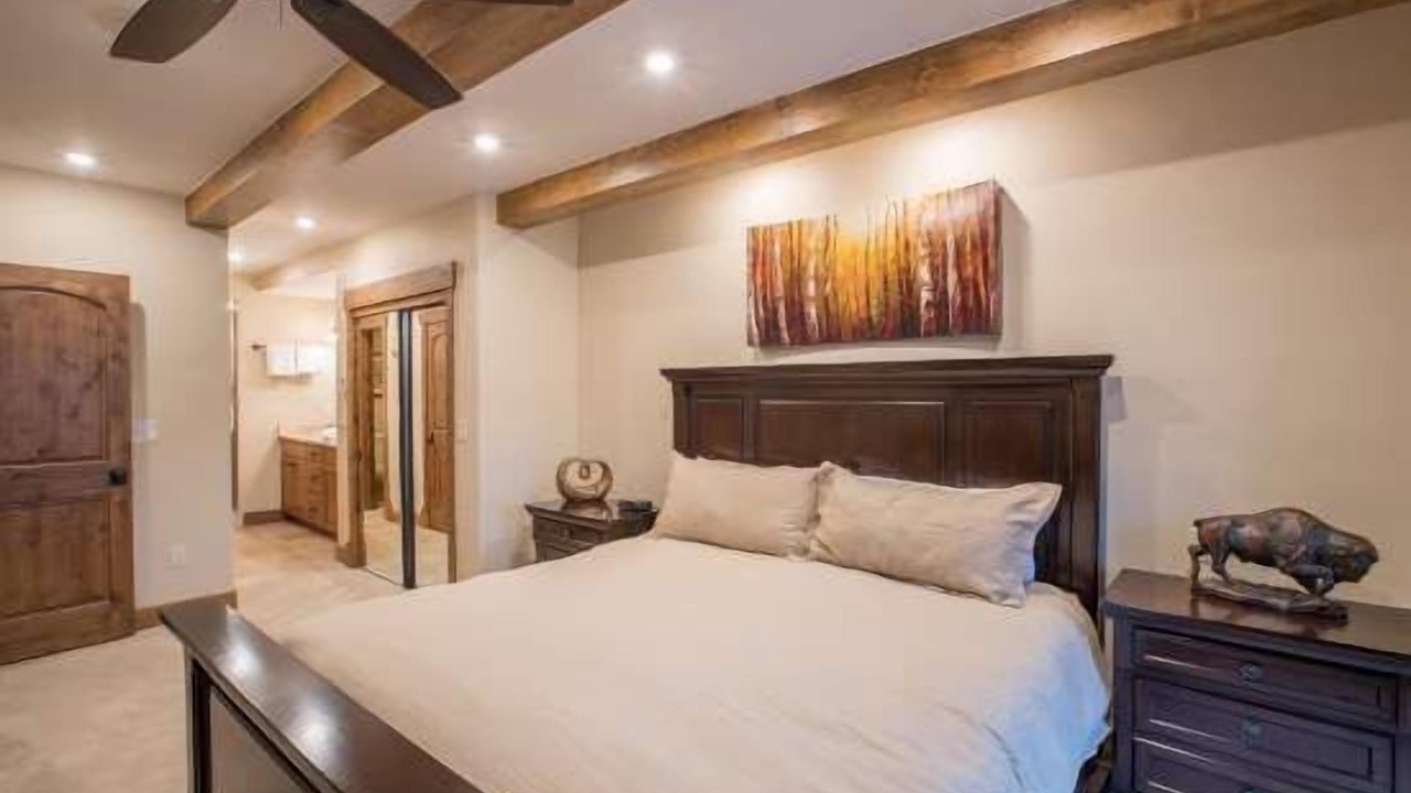 Photo of Bedroom in Vail