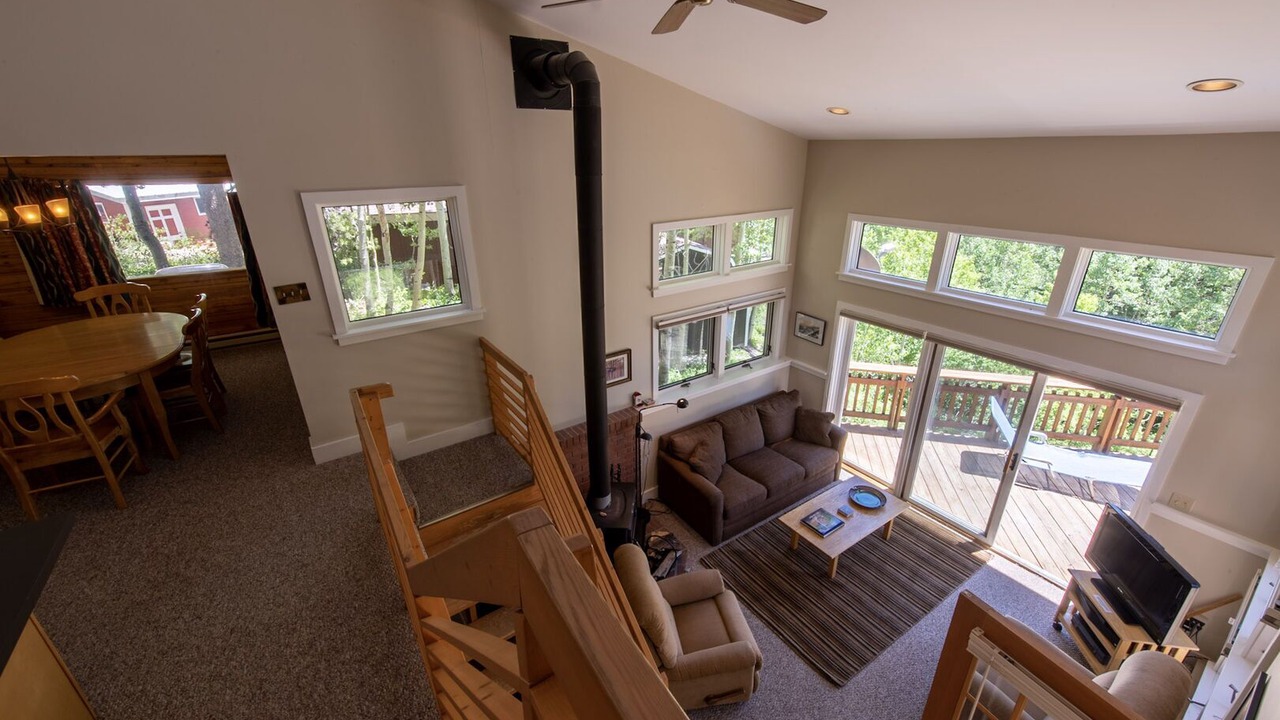 Photo of Livingroom in Garfield