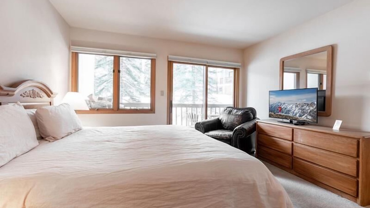 Photo of Bedroom in Beaver Creek
