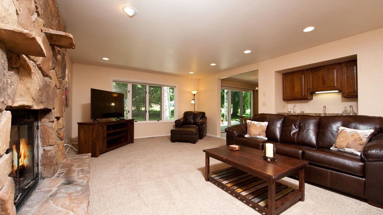 Photo of Livingroom in The Ranch