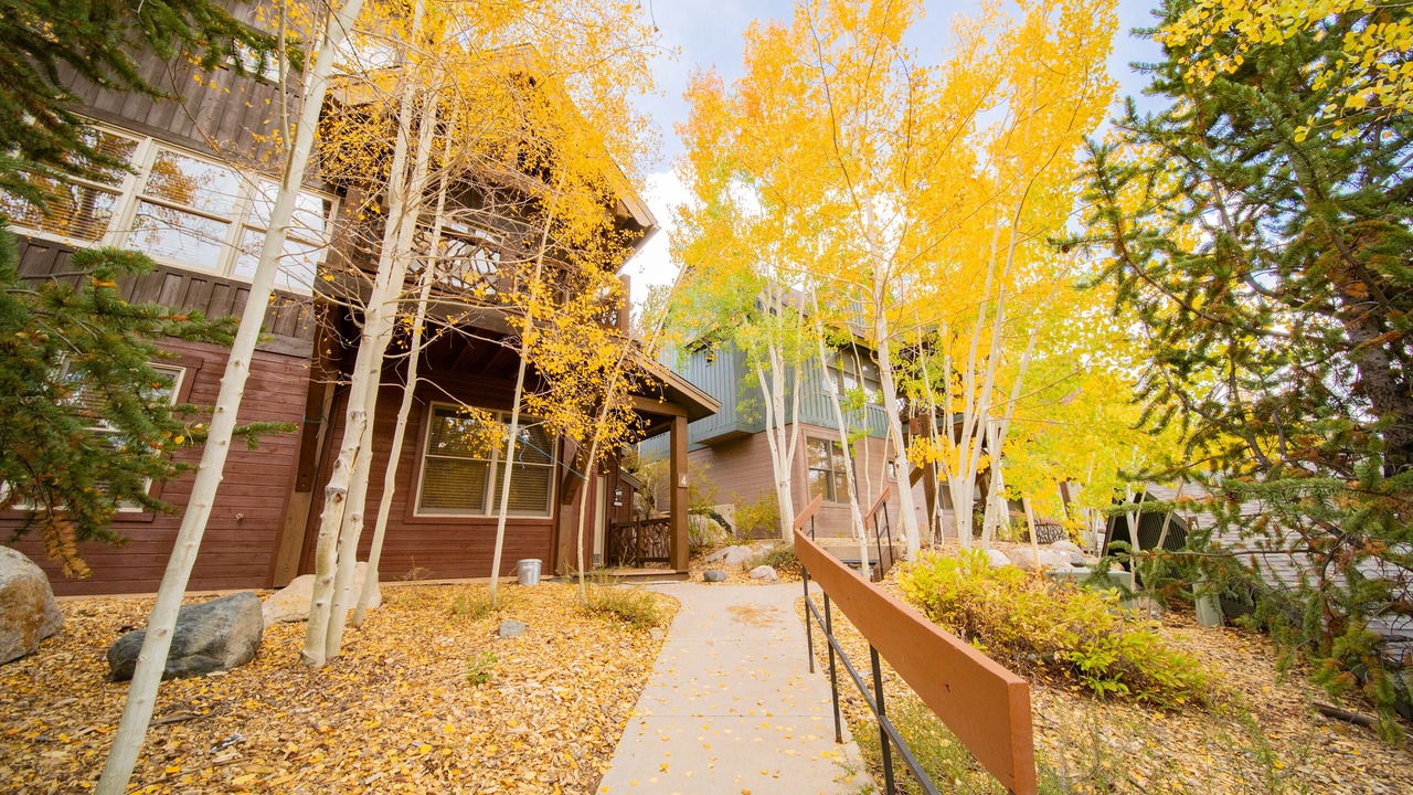 Photo of Others in Keystone