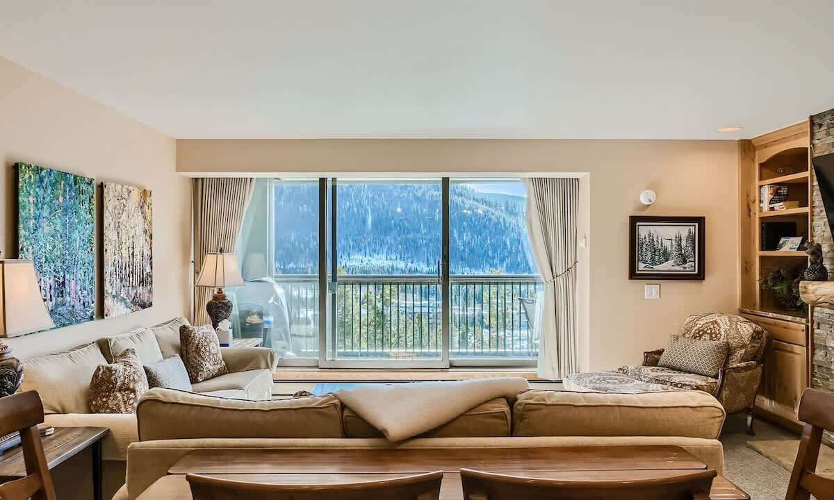Photo of Livingroom in Keystone