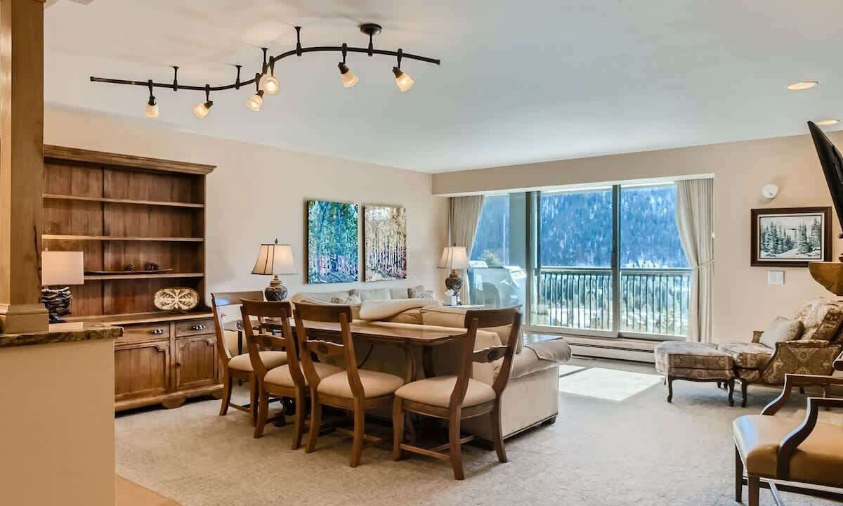 Photo of Livingroom in Keystone