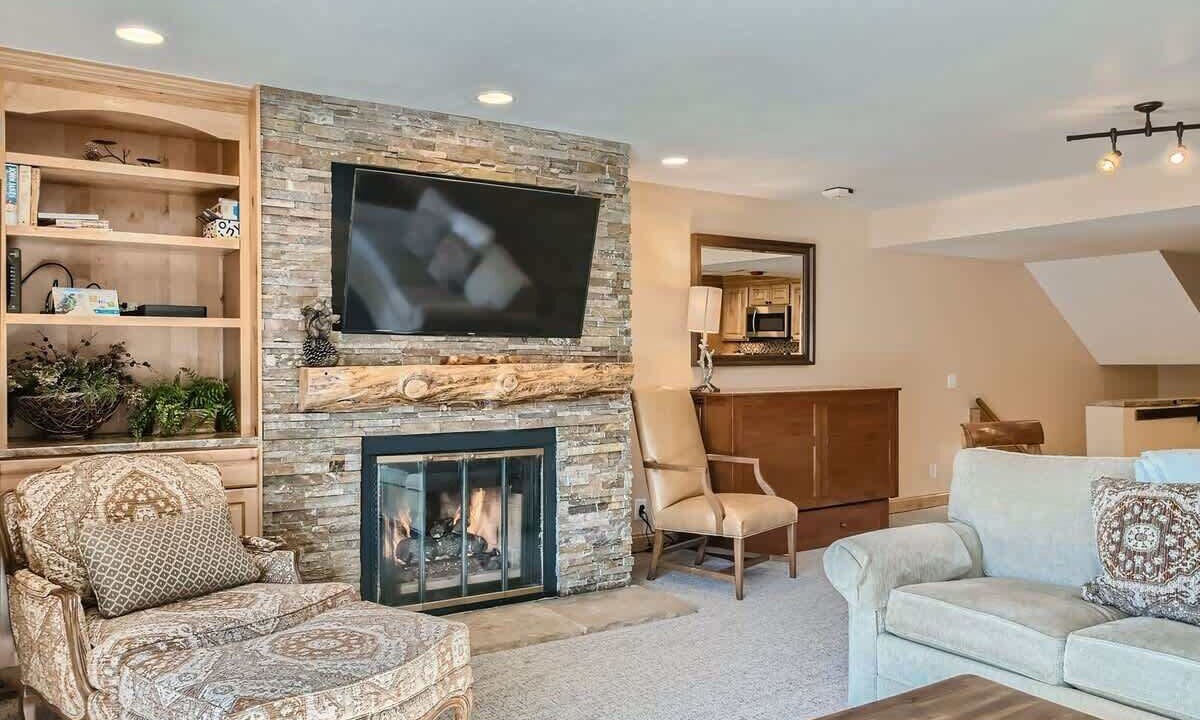 Photo of Livingroom in Keystone