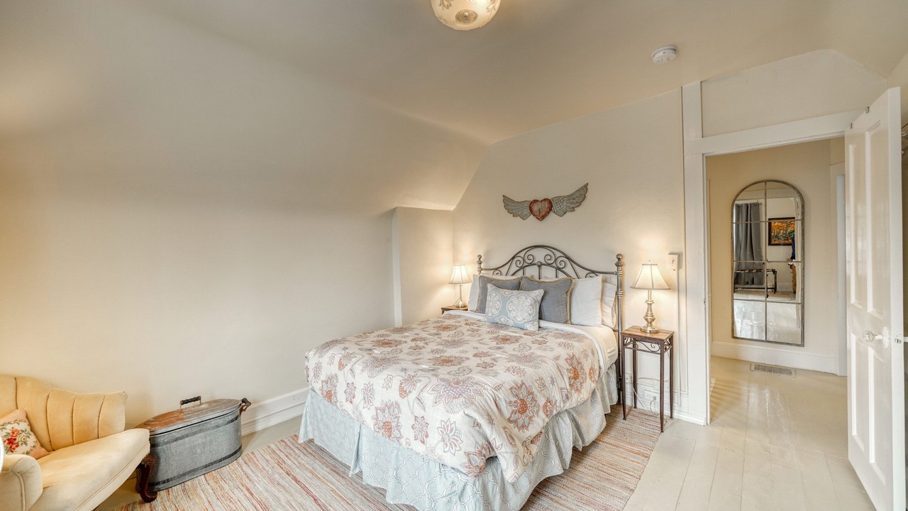 Photo of Bedroom in Salida