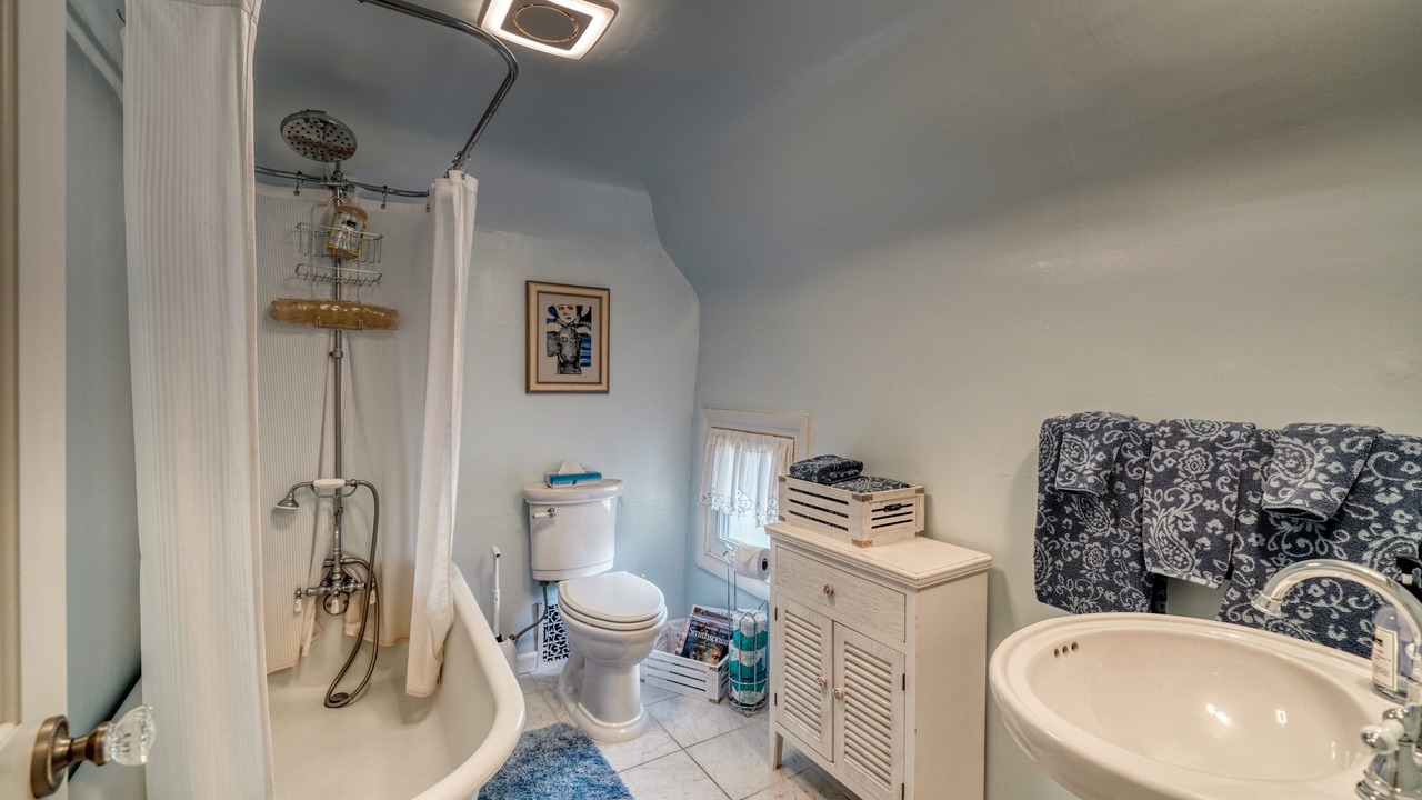 Photo of Bathroom in Salida