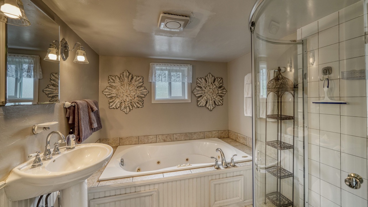 Photo of Bathroom in Salida