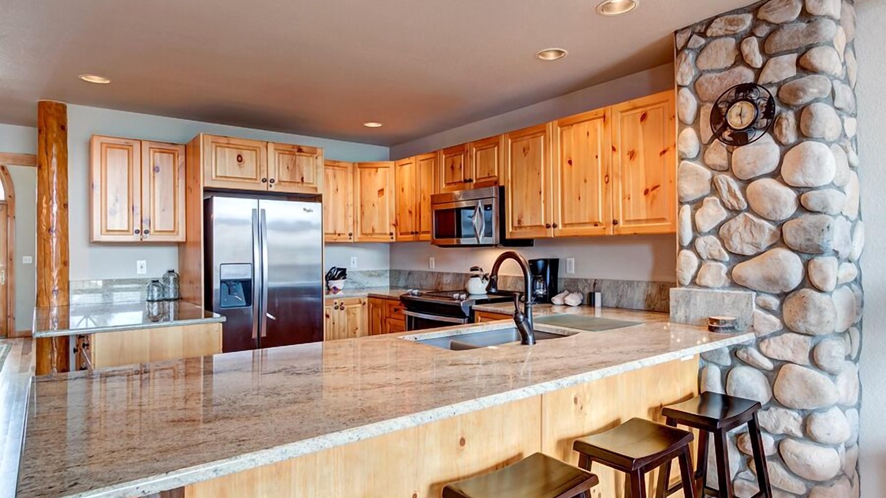 Photo of Kitchen in Four O'Clock