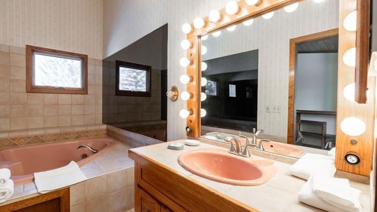 Photo of Bathroom in Intermountain