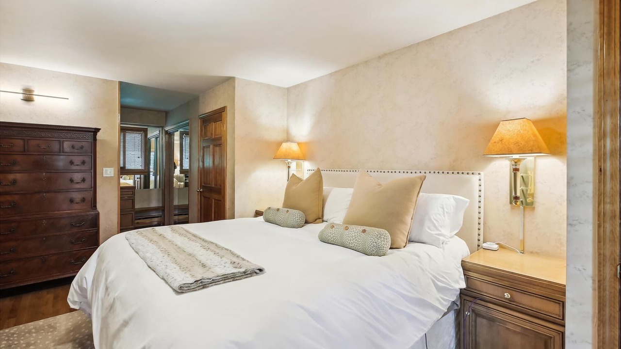 Photo of Bedroom in Aspen
