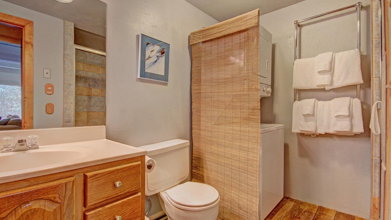 Photo of Bathroom in Warrior's Mark