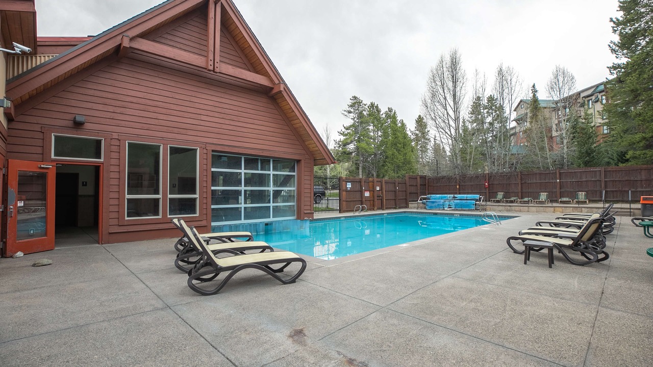 Photo of Outdoor in Peak 9