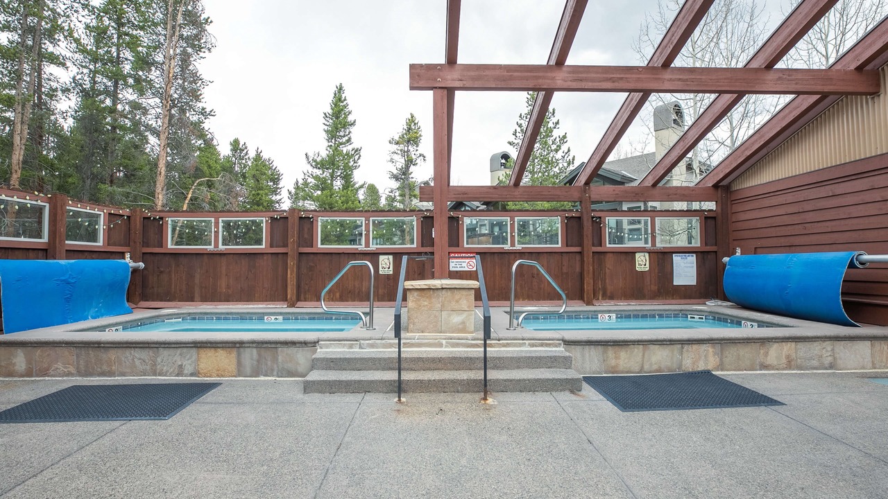 Photo of Outdoor in Peak 9