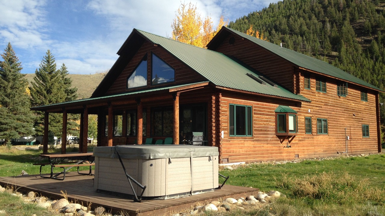 Photo of Outdoor in Almont