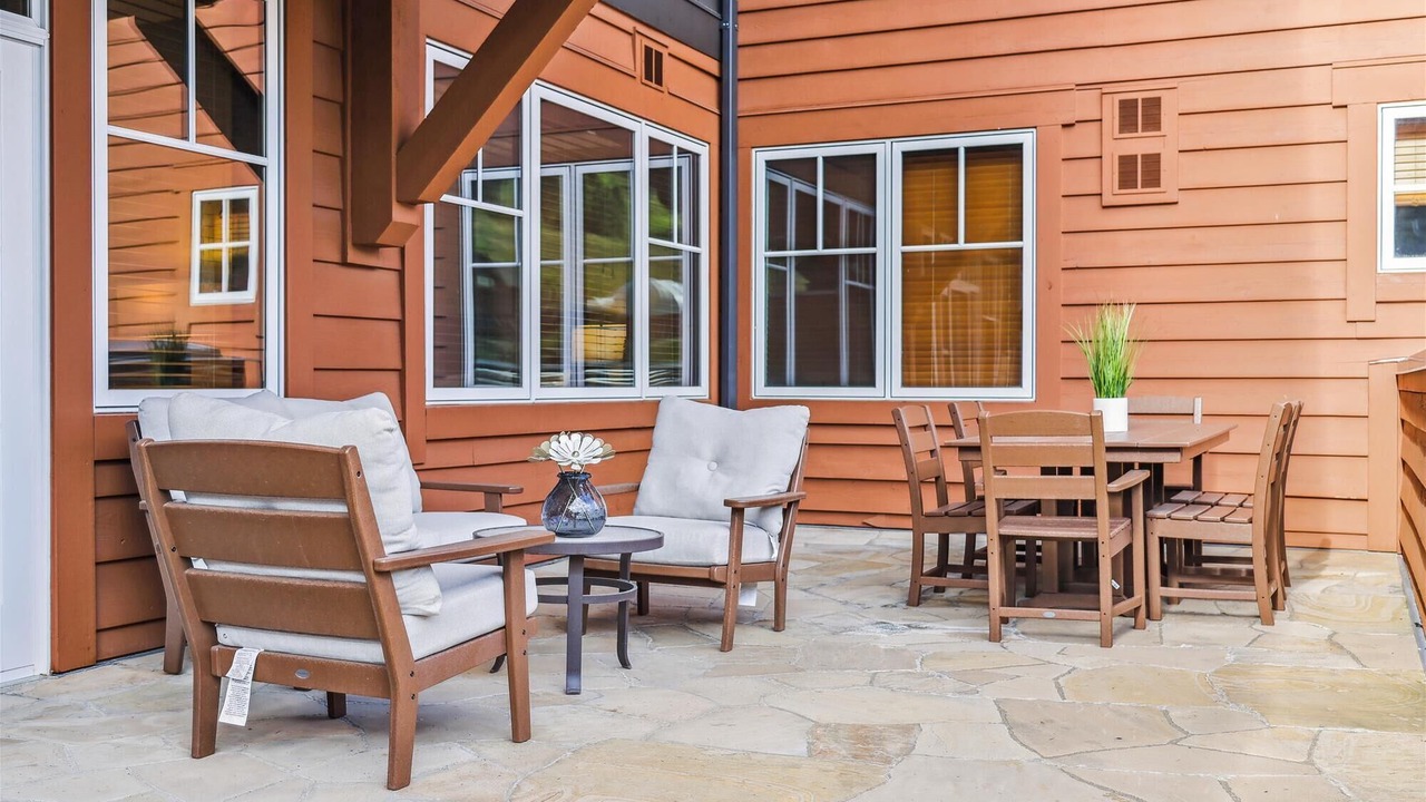Photo of Patio Balcony in Peak 8