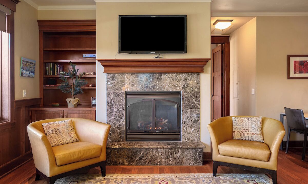 Photo of Livingroom in Downtown Steamboat Springs