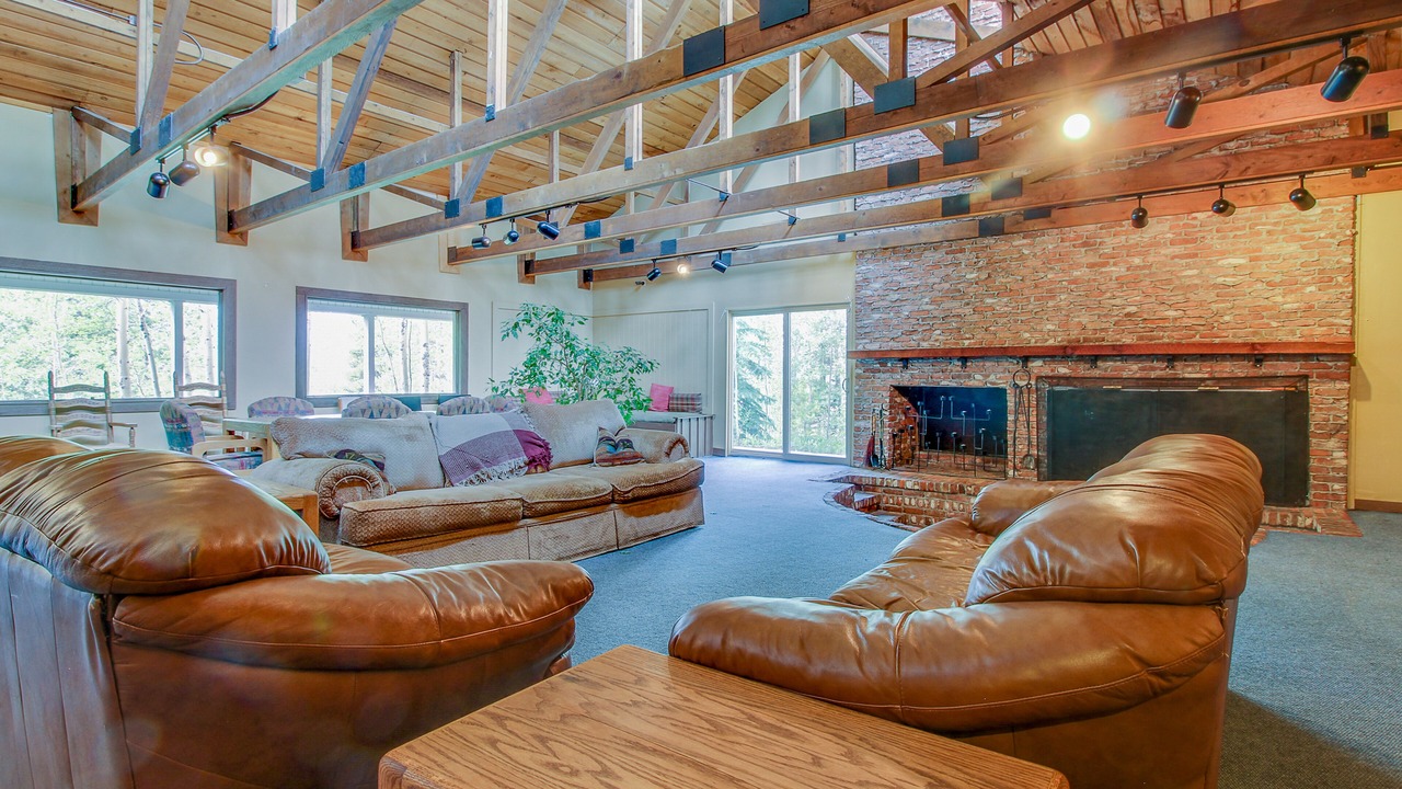 Photo of Livingroom in Warrior's Mark