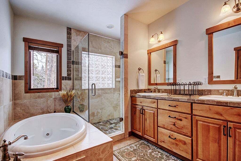 Photo of Bathroom in Fairways