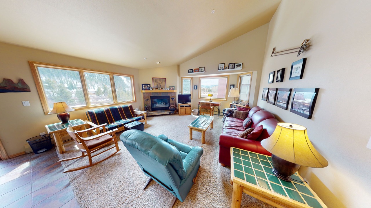 Photo of Livingroom in Mountain House