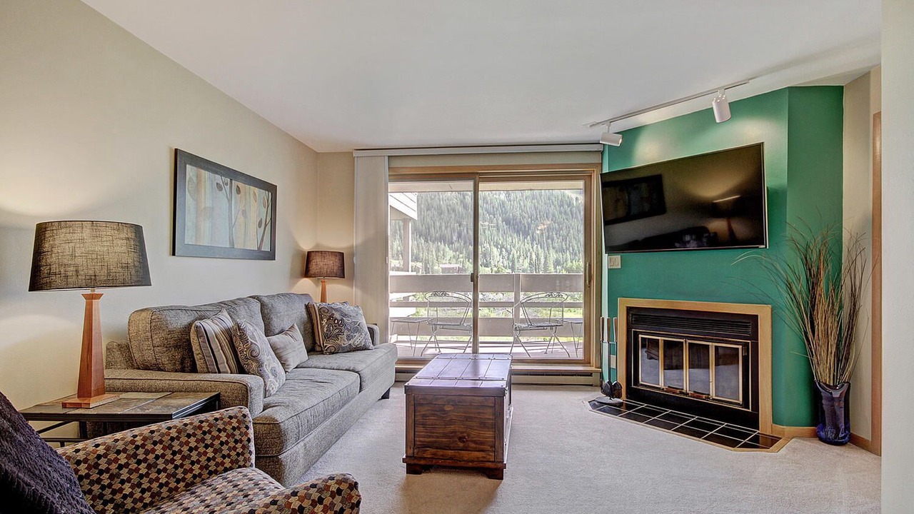 Photo of Livingroom in Mountain House