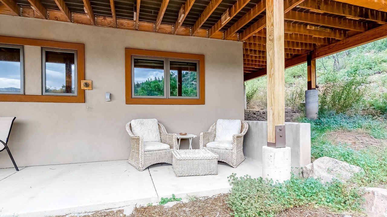 Photo of Patio Balcony in Turtle Lake