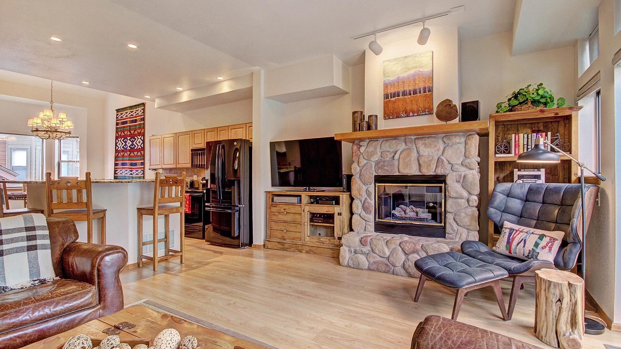 Photo of Livingroom in Warrior's Mark