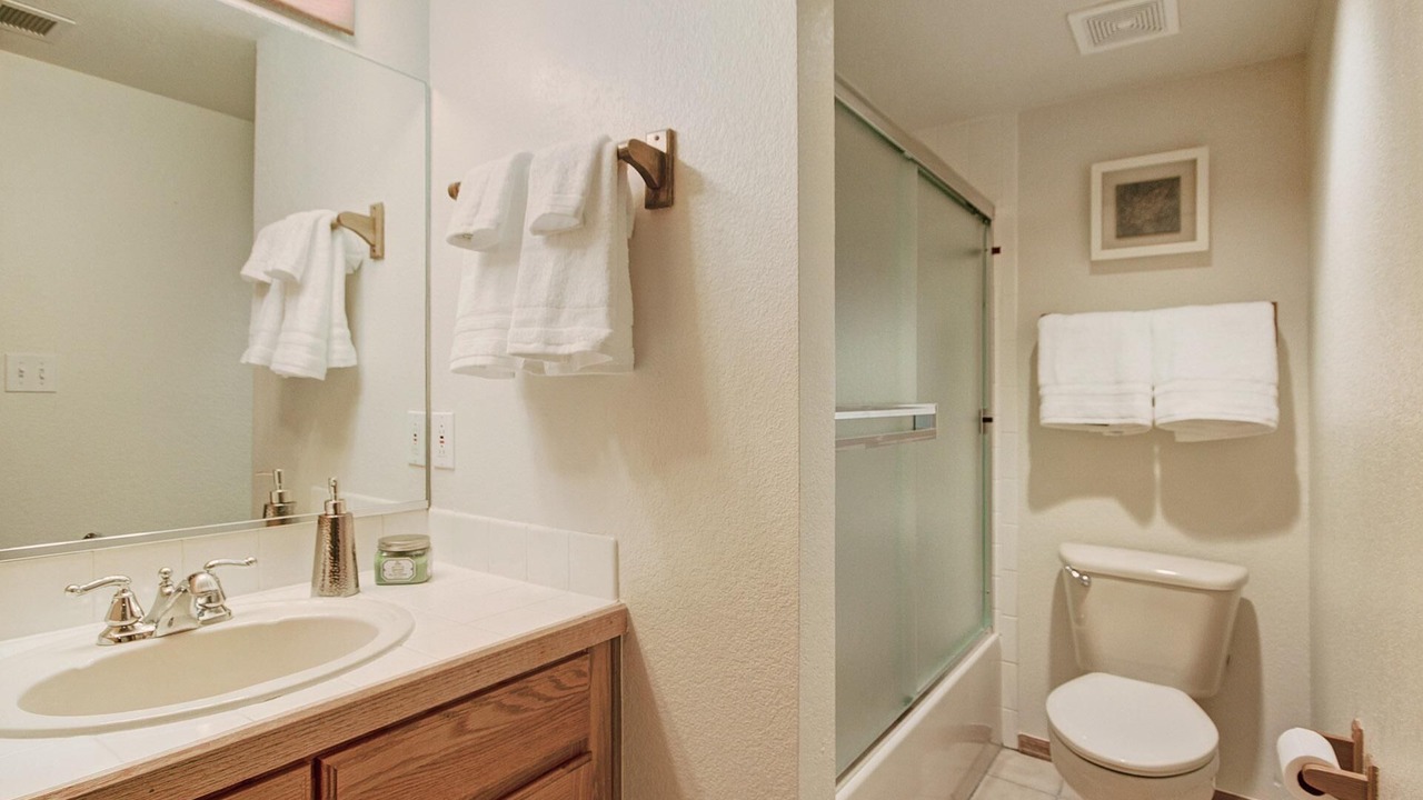 Photo of Bathroom in Warrior's Mark