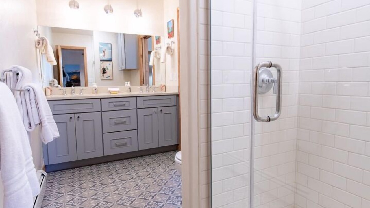 Photo of Bathroom in Salida