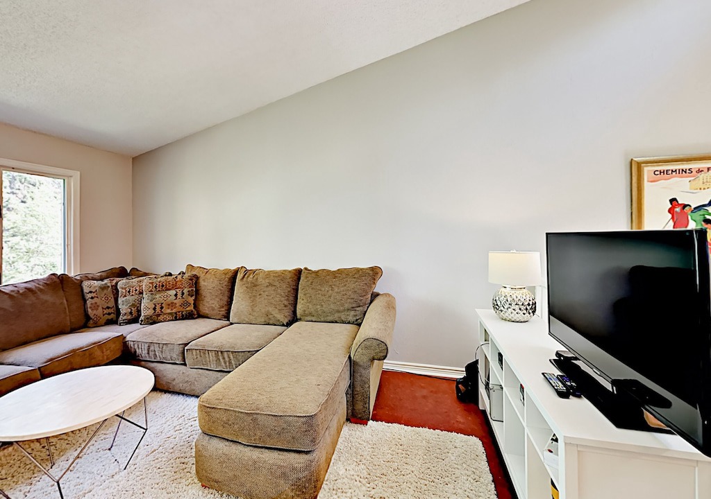 Photo of Livingroom in Intermountain