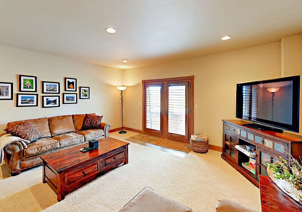 Photo of Livingroom in Fraser