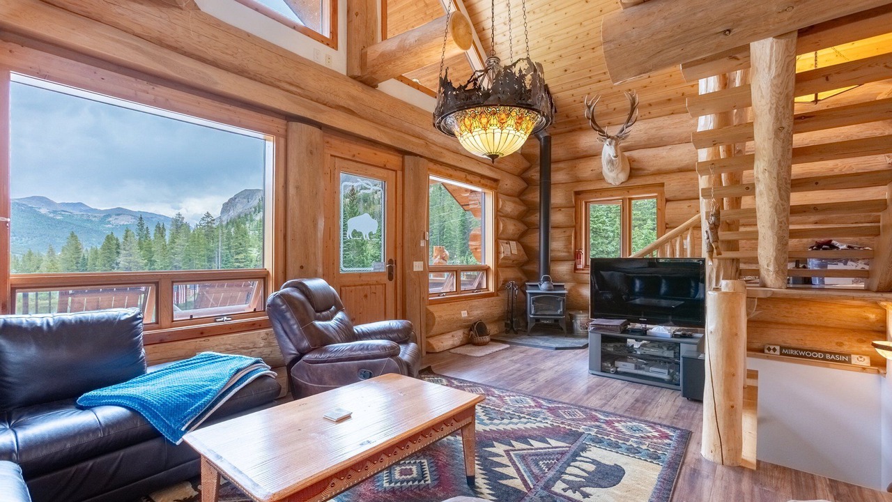 Photo of Livingroom in Monarch