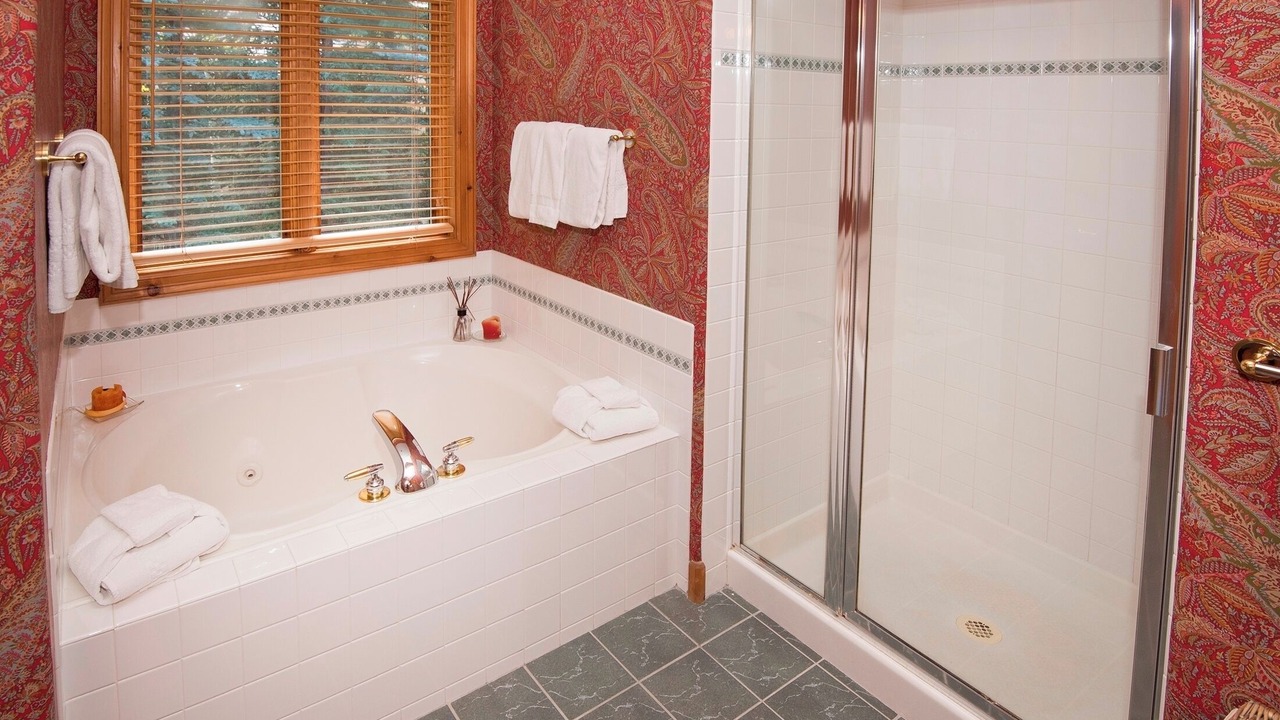 Photo of Bathroom in Edwards