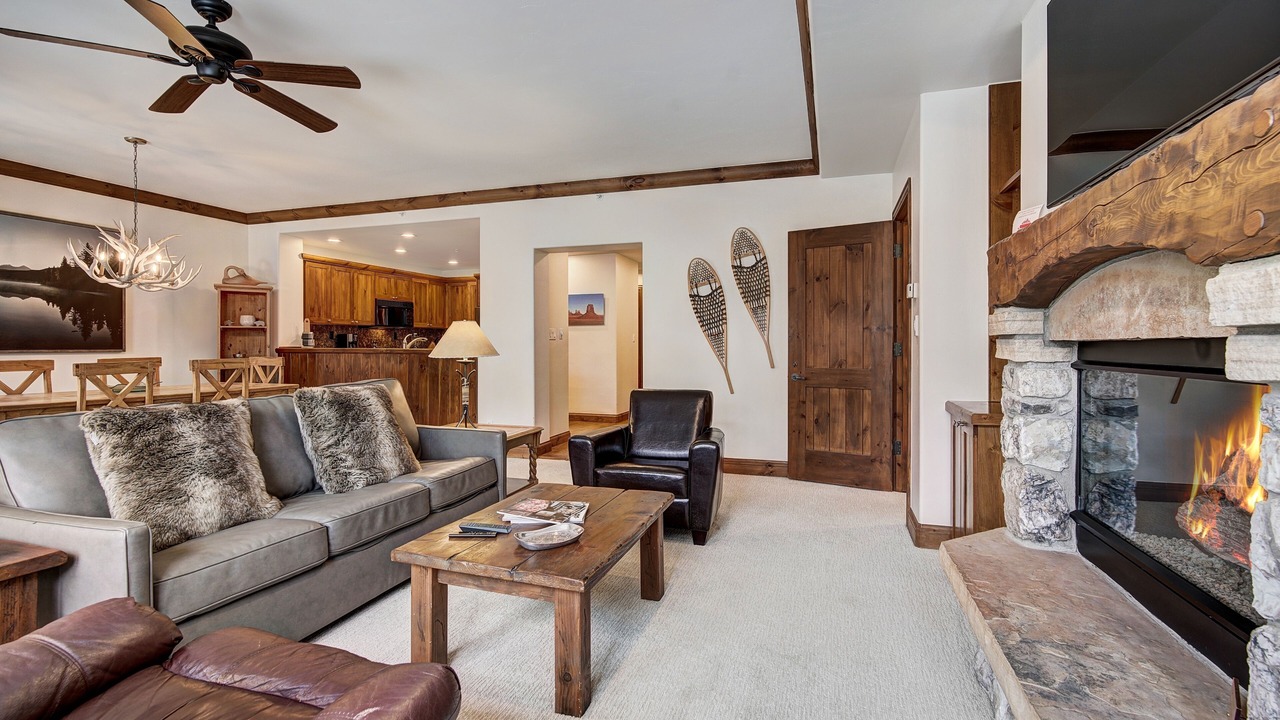 Photo of Livingroom in Beaver Creek