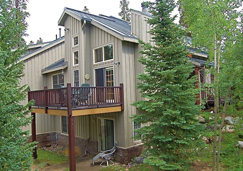 Photo of Outdoor in Peak 8