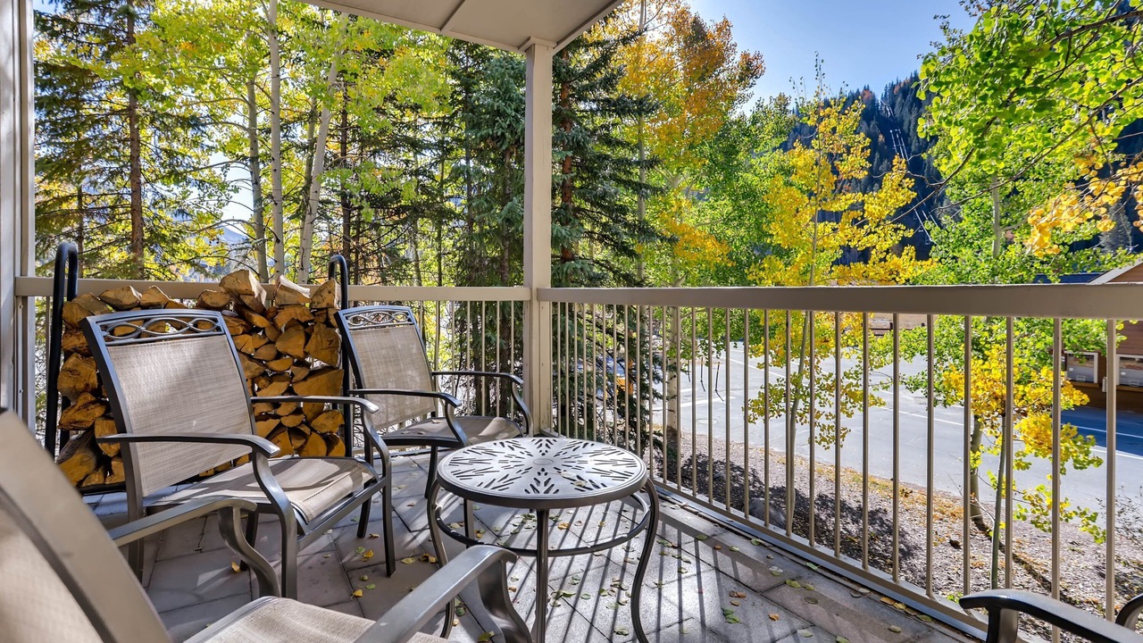 Photo of Patio Balcony in Mountain House