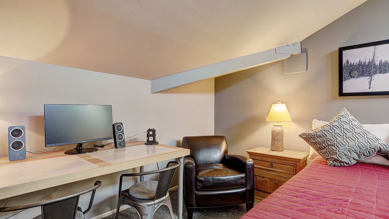 Photo of Bedroom in Keystone