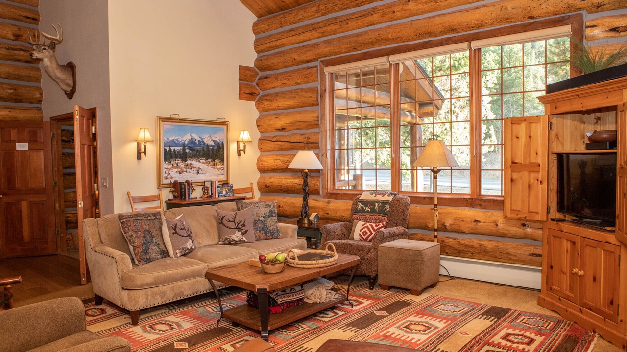Photo of Livingroom in Keystone